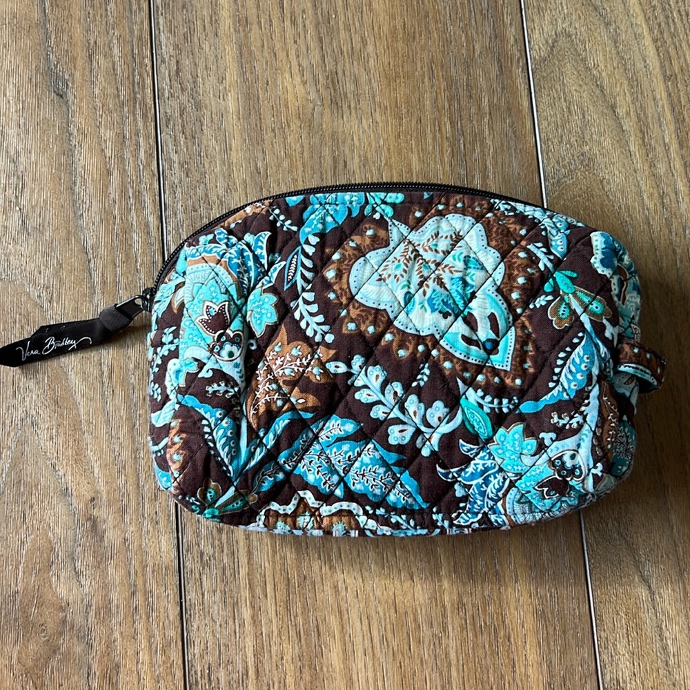 Vera Bradley Makeup Bag